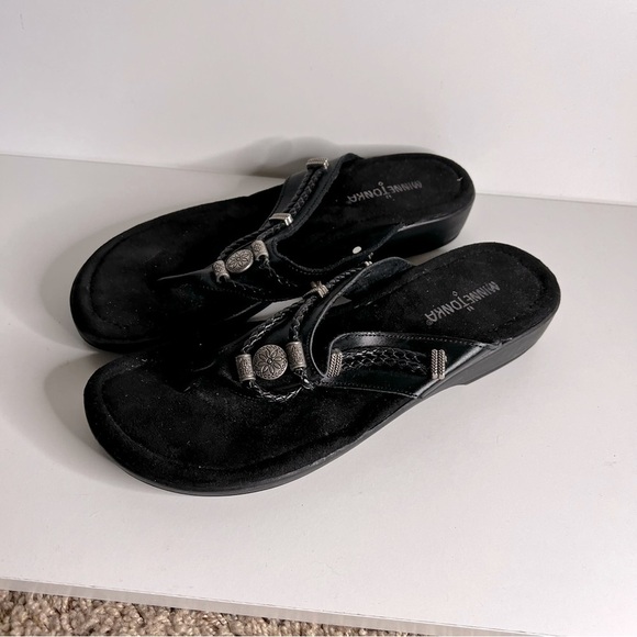 Minnetonka Black Silverbay Sandals - Picture 3 of 6
